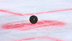 Brigões terão cada vez menos espaço no hóquei da NHL e isso não deve ser lamentado