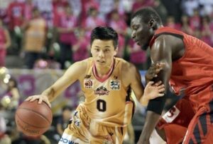 Dallas Mavericks contrata armador de 1,67m