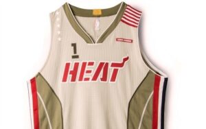 Miami Heat lança três uniformes alternativos para usar durante temporada