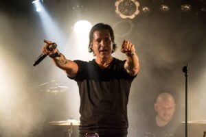 Após conhecer ‘Creedbombing’, vocalista Scott Stapp afirma torcer para os Panthers