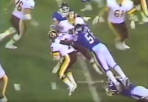 Lawrence Taylor: “fiz um favor” a Joe Theismann quando quebrei a perna dele