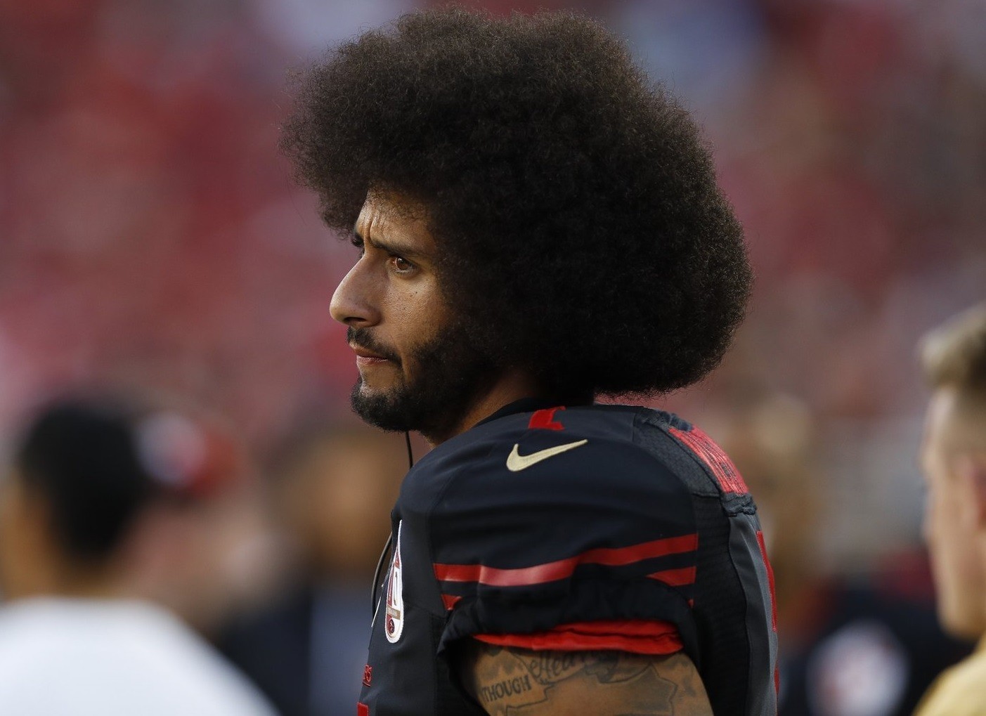 A NFL e um esqueleto no armário chamado Colin Kaepernick