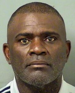 Ex-astro dos Giants, Lawrence Taylor assume culpa por dirigir embriagado