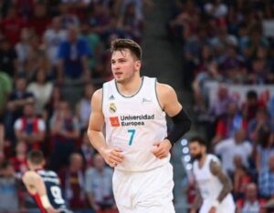 Dallas Mavericks adquire Luka Doncic em troca com o Atlanta Hawks