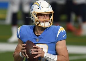 Pego de surpresa em 2020, Justin Herbert é o Calouro Ofensivo do Ano