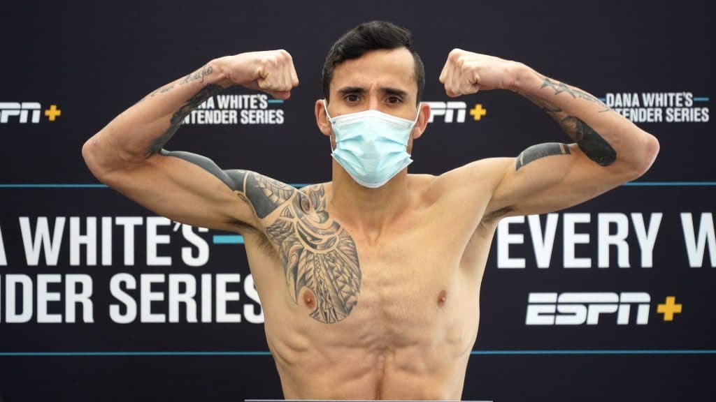 SAIMON OLIVEIRA – FOTO: MMA JUNKIE