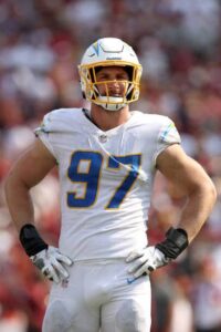 Joey Bosa – Notícias, estatísticas e salário