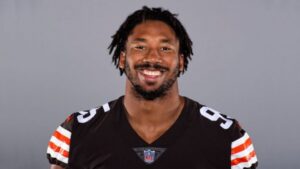 Myles Garrett – Notícias, estatísticas e salário