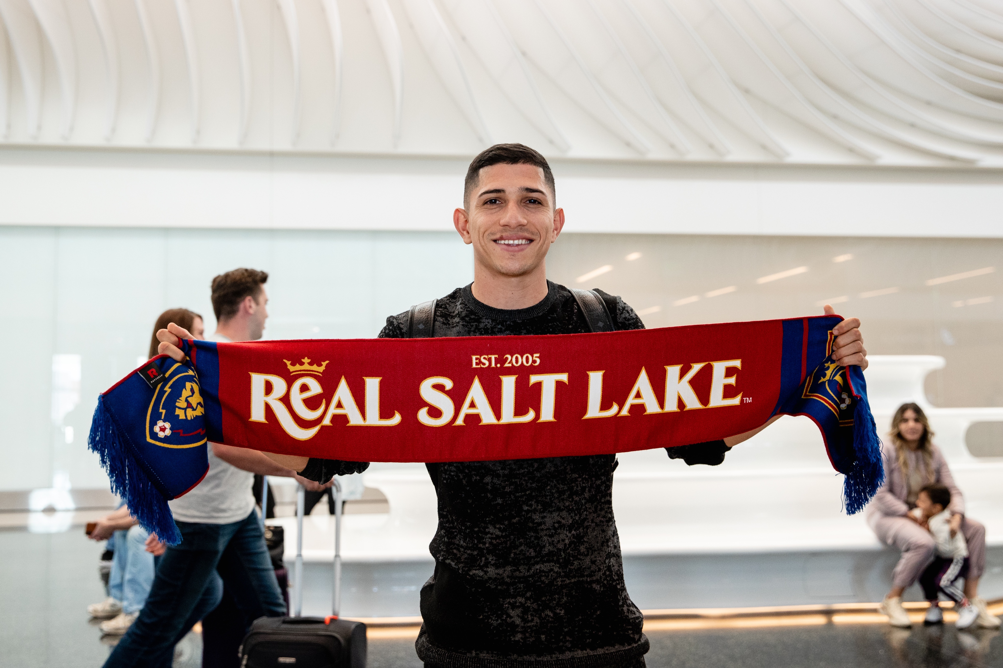 Savarino desembarca em Salt Lake City para retorno aos Royals