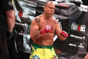 Wanderlei Silva provoca Vitor Belfort: “Não quero boxear com um velho”