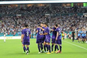 Destaque da MLS realiza o sonho de jogar ao lado de Lionel Messi