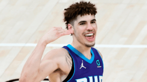LaMelo Ball – Notícias, estatísticas e salário