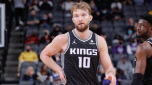 Domantas Sabonis – Notícias, estatísticas e salário