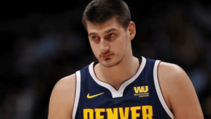 Nikola Jokic afastado por protocolo Covid-19