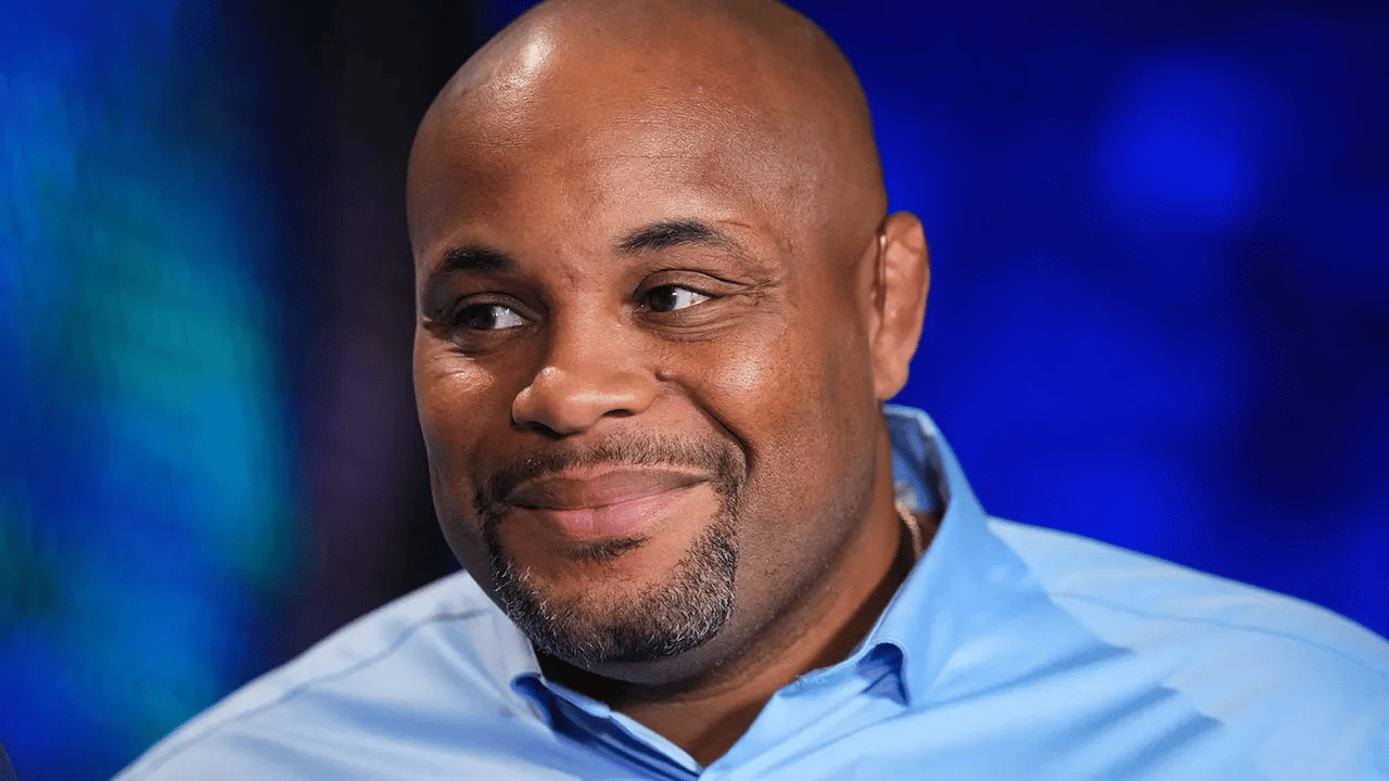 Daniel Cormier acredita em futura luta entre Alex Pereira x Jamahal Hill