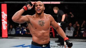 Ciryl Gane: notícias, estatísticas e quanto ganha no UFC