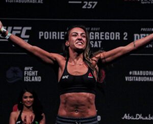 Amanda Ribas: notícias, estatísticas e quanto ganha no UFC