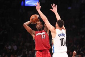 Bam Adebayo, do Heat, alfineta Gobert: “Defesa dele não funciona nos playoffs”