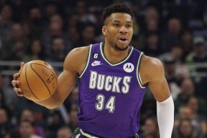 Giannis Antetokounmpo, do Milwaukee Bucks