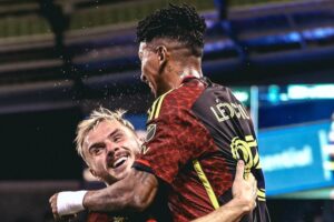 Ex-Grêmio e Ceará tem ‘dia de garçom’ e é destaque em partida na MLS