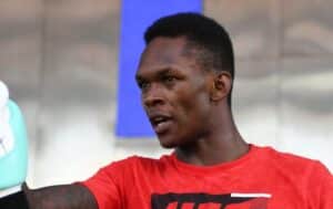 Adesanya provoca Jones e aponta favoritismo para Gane no UFC 285