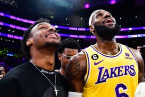 LeBron compara Bronny a atuais atletas da NBA: ‘Melhor que alguns’