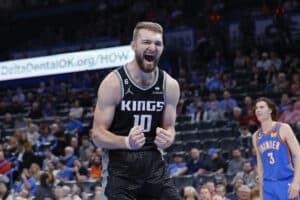 NBA: Sabonis está próximo de igualar marca histórica de Wilt Chamberlain