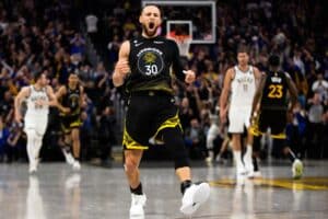 NBA: com Curry decisivo, Warriors levam jogo para prorrogação e derrotam Bucks