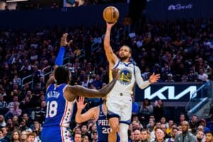 NBA: Embiid marca 46, mas Curry e Poole brilham na vitória dos Warriors sobre os Sixers
