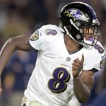NFL: Lamar Jackson põe técnico em saia justa e provoca Ravens com tweet calculado