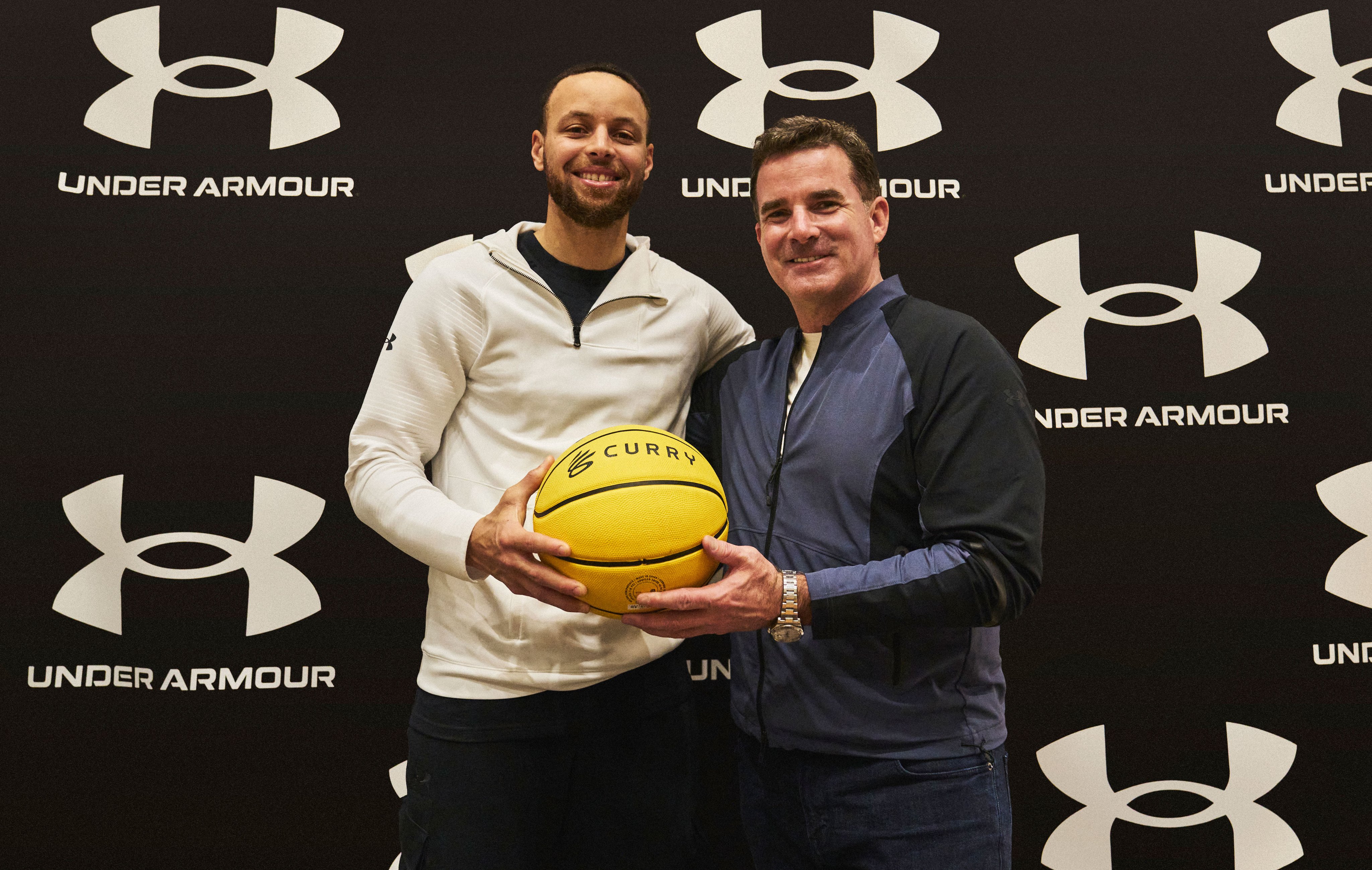NBA: Curry assina ‘contrato eterno’ e vira presidente de marca