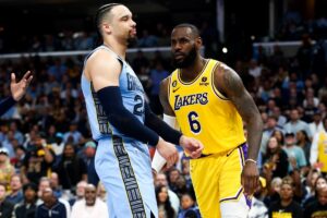 NBA: LeBron James ‘ri por último’ e manda recado para Brooks e os Grizzlies