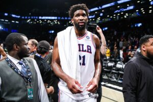 NBA: Sixers têm notícia devastadora sobre Embiid antes de jogo contra os Celtics