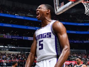 NBA: De’Aaron Fox sofre fratura e preocupa Kings nos playoffs