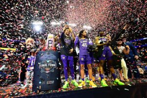 NCAA: LSU vence Iowa, da estrela Caitlin Clark, e leva título histórico