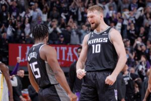 NBA Playoffs: Green pisa em Sabonis, é expulso e Kings vencem Warriors no Jogo 2