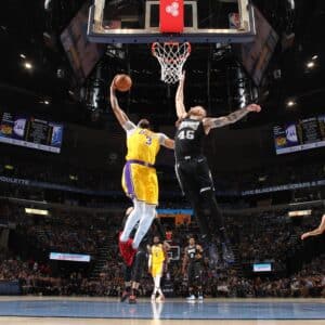 NBA: Grizzlies empatam série com Lakers apesar de outra marca defensiva de Davis