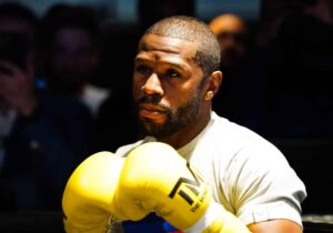 Boxe: Floyd Mayweather fará luta de exibição em junho