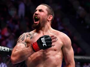 Whittaker x Borrachinha: ex-campeão acusa brasileiro de fugir no UFC