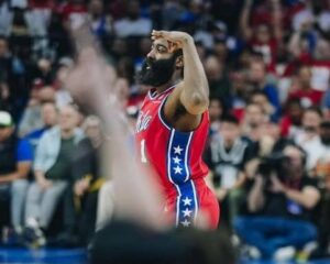 NBA Playoffs: 76ers vencem Nets com ‘lei do ex’ de James Harden