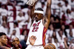 NBA: Jimmy Butler ‘surreal’ faz 56 pontos em virada insana contra Bucks