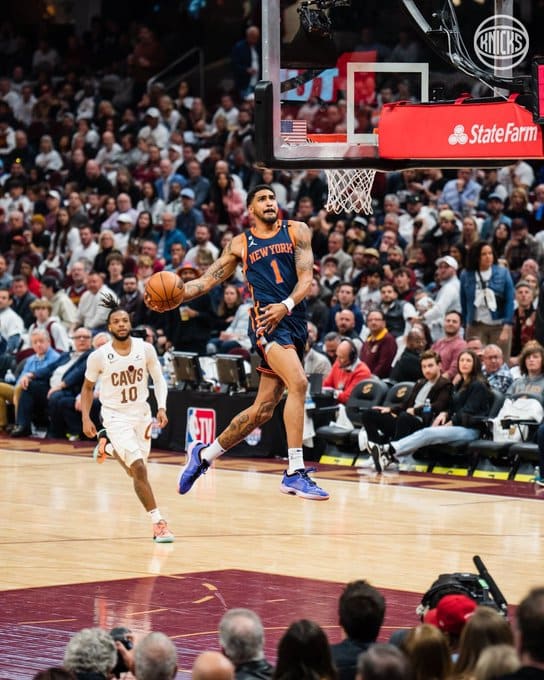 Playoffs da NBA: Knicks vencem Cavs e quebram marca de 10 anos