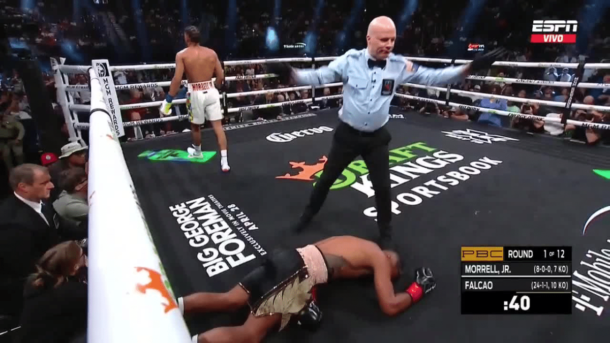 Boxe: David Morrell Jr nocauteia brutalmente Yamaguchi Falcão no primeiro round