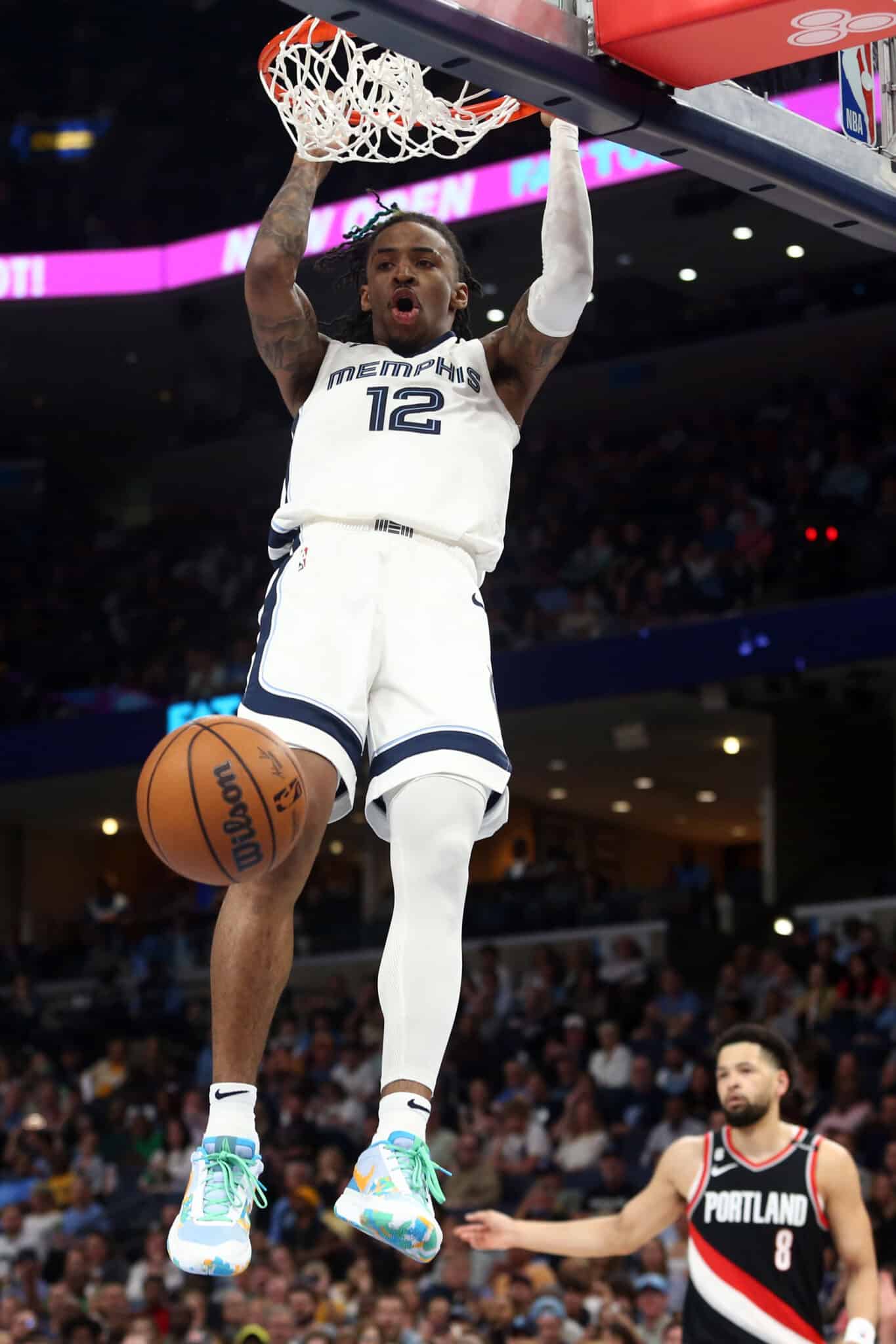 NBA: Ja Morant surge novamente com arma e é suspenso pelos Grizzlies