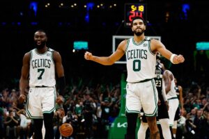 Sinônimo de sucesso: Tatum e Brown lideram Celtics novamente à Final de Conferência