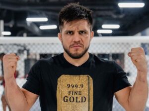 UFC: Cejudo se empolga e ousa em provocação com chute em Sterling