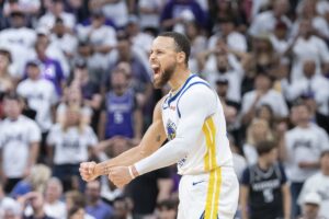 NBA: Curry fez discurso decisivo antes de performance histórica de 50 pontos