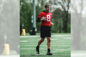 NFL: Aaron Rodgers quebra recorde antes mesmo de estreia pelos Jets