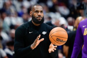 NBA: Vai aposentar? LeBron terá reunião decisiva com diretoria dos Lakers
