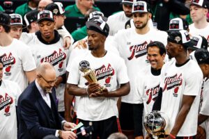 Jimmy Butler: da ascensão improvável ao estrelato na NBA